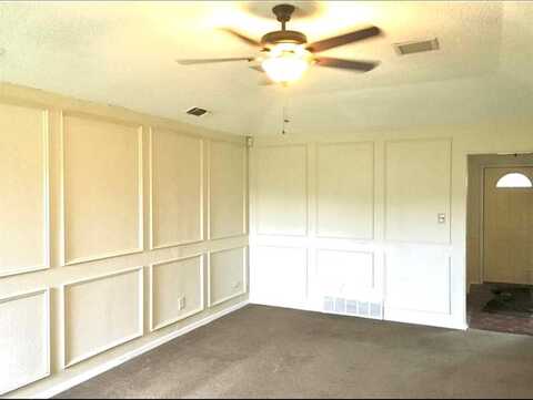 3107 Green Valley Lane, Arlington, TX 76014