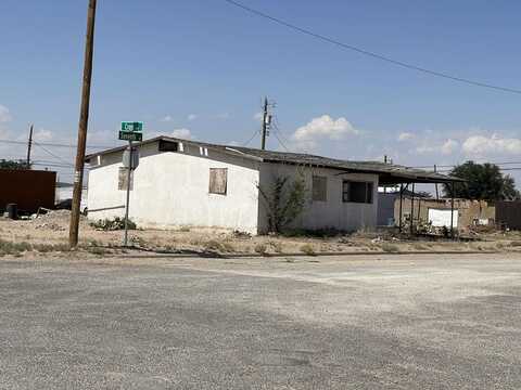 701 N Cross, Wink, TX 79789