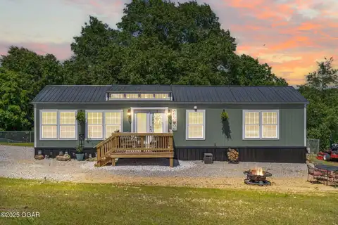132 N Nature Trail Lane, Noel, MO 64854