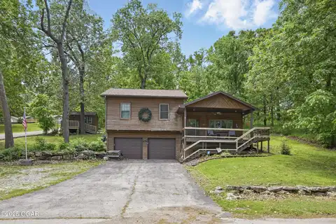 22 Oak Hill Drive, Seneca, MO 64865