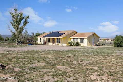 25820 N Poppy Drive, Paulden, AZ 86334