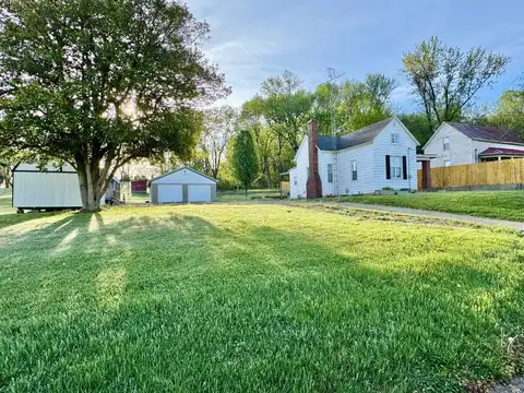 312 16th Street, Tell City, IN 47586