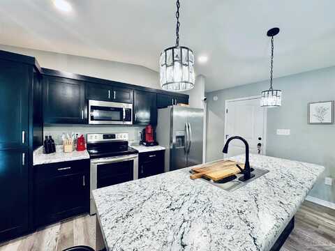 4796 Guernsey Rd, Pace, FL 32571