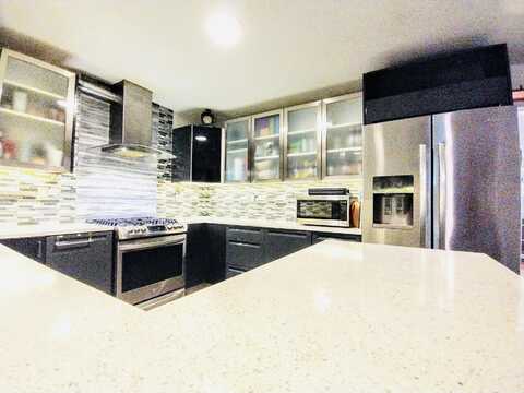 5280 Sunshine Lane, Tobyhanna, PA 18466