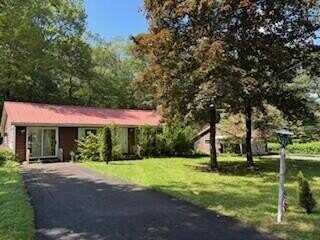 2533 Holly Lane, Kunkletown, PA 18058