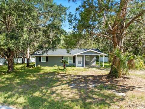7689 W Tropical Lane, Homosassa, FL 34448