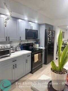 1201 SW 141st Ave, Hollywood, FL 33027