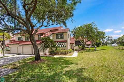 17 Lexington Ln W, Palm Beach Gardens, FL 33418