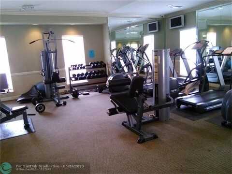 799 Riverside Dr, Coral Springs, FL 33071
