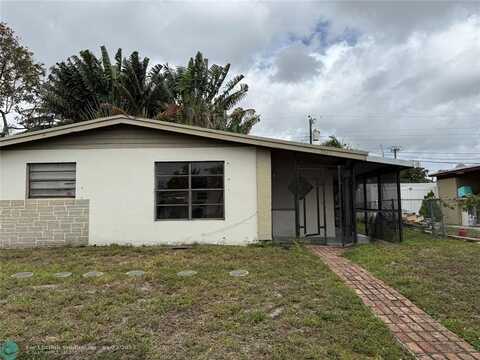 5611 SW 37th St, Davie, FL 33314
