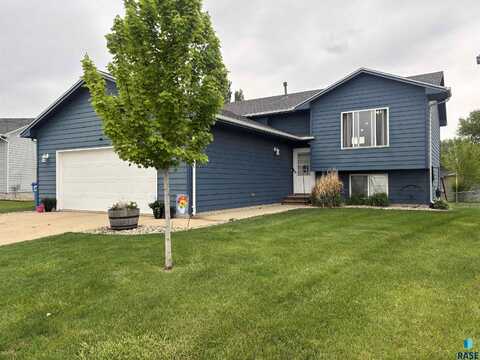 8000 W 44th St, Sioux Falls, SD 57106