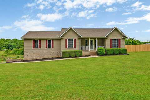 1011 Model Farm Road, Jamestown, TN 38556