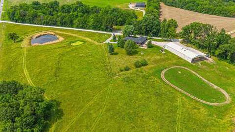 140 COUNTY ROAD, Fayette, MO 65248