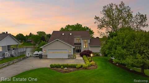 3882 LAKE LAPEER Drive, Metamora, MI 48455