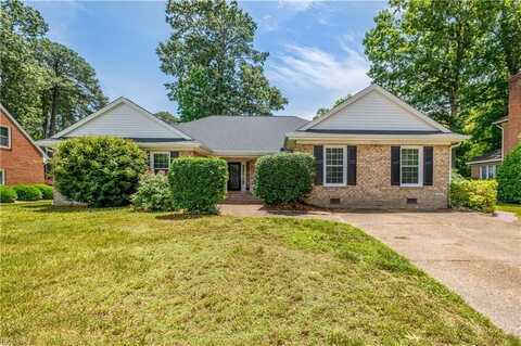 17 Estate Drive, Hampton, VA 23666