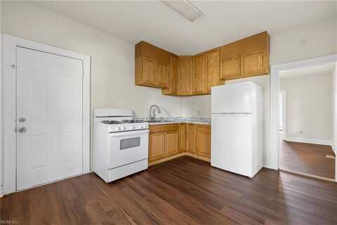 834 W 41st Street, Norfolk, VA 23508