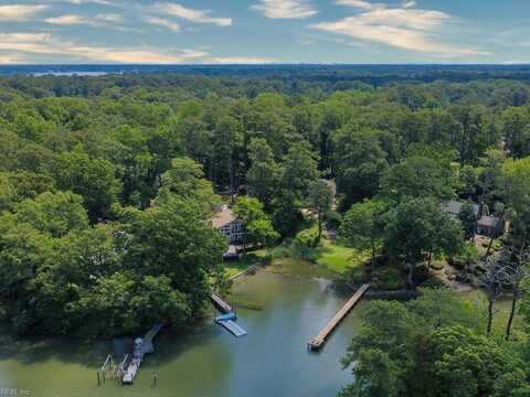 3733 Lynnfield Drive, Virginia Beach, VA 23452