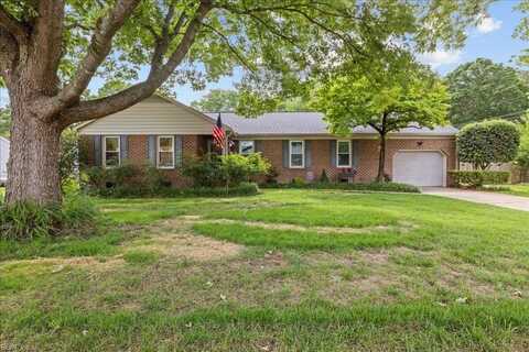 2 Oxford Mews, Poquoson, VA 23662