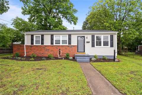1 Kilbride Court, Chesapeake, VA 23325