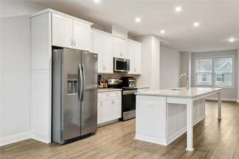 1544 Stanford Lane, Newport News, VA 23608