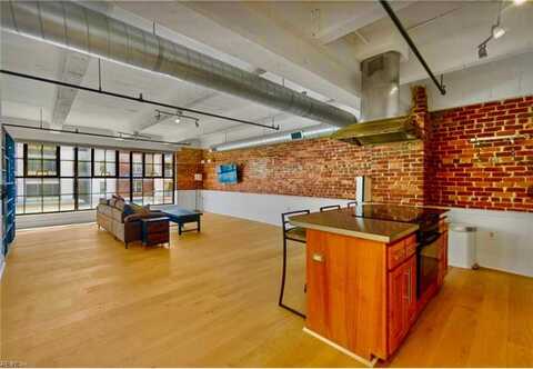 435 Monticello Avenue, Norfolk, VA 23510
