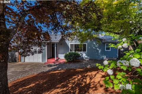 420 NW ELIZABETH AVE, Winston, OR 97496