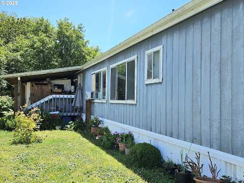 16391 HIGHWAY 101, Brookings, OR 97415