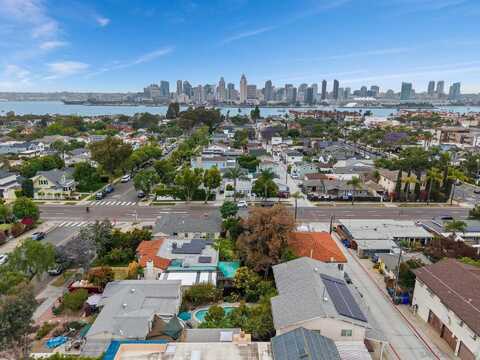 309-11 E Ave, Coronado, CA 92118
