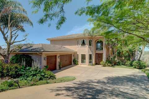 16677 Falcon Heights Rd, Ramona, CA 92065