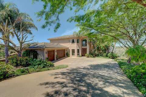 16677 Falcon Heights Rd, Ramona, CA 92065