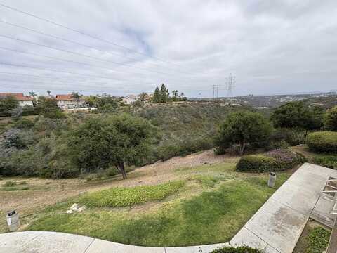 7330 CALLE CRISTOBAL, SAN DIEGO, CA 92126