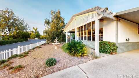 18218 Paradise Mountain Rd, Valley Center, CA 92082