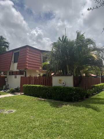 3918 Victoria Drive, West Palm Beach, FL 33406