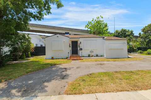 736 NW 41st Street, Miami, FL 33127