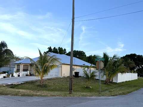 126 SW Glenwood Drive, Port Saint Lucie, FL 34953