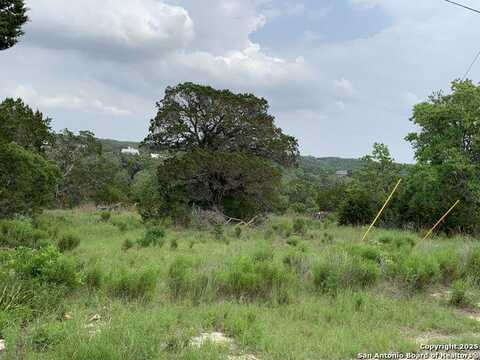 421 Cliffview Circle, Canyon Lake, TX 78133