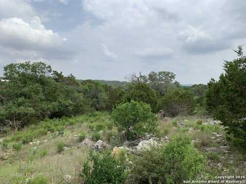 431 Cliffview Circle, Canyon Lake, TX 78133