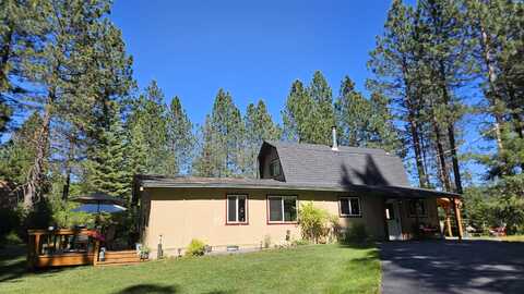 2924 Squaw Valley Road, McCloud, CA 96057