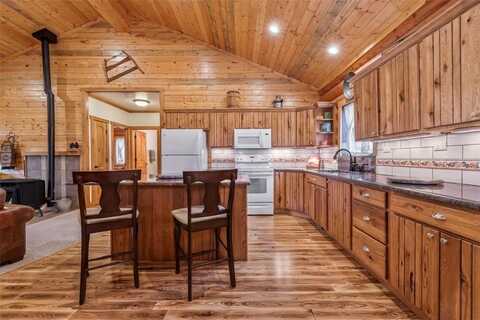 126 E 1ST STREET, Oak Creek, CO 80467
