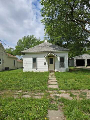 2424 N, Belleville, KS 66935