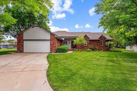 323 N Bay Country Ct, Wichita, KS 67235
