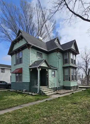 333 Linn Street, Janesville, WI 53548