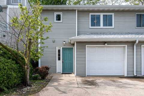 37 Ponwood Circle, Madison, WI 53717
