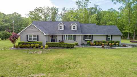 109 Fairway Dr, Buena, NJ 08310