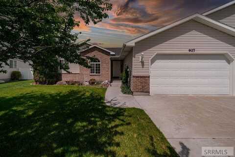 927 S Clara Court, Ammon, ID 83406