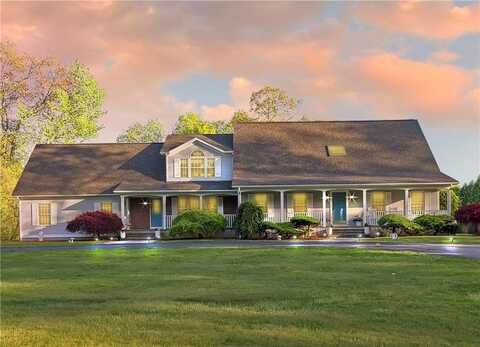 18 Lennon Road, Lincoln, RI 02865
