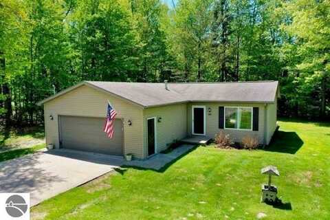 1475 Springwood Drive, Prudenville, MI 48651