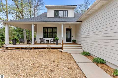 6108 W Crystal Bend, Glen Arbor, MI 49636