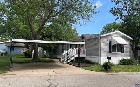 310 SE 47th ST, Topeka, KS 66609