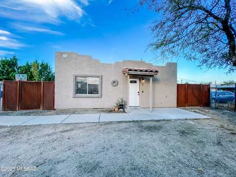 515 N Westmoreland Avenue, Tucson, AZ 85745